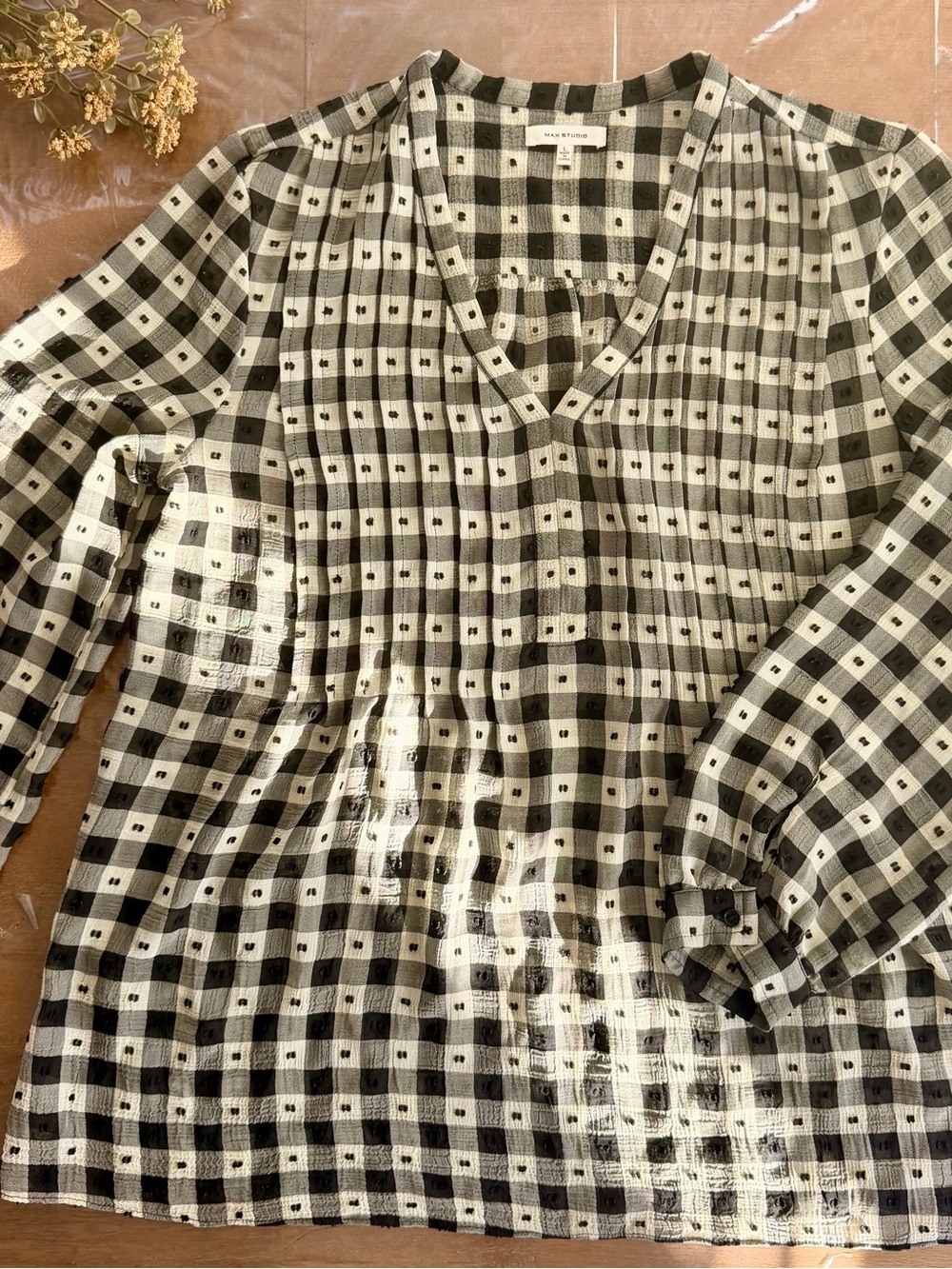 Max Studio Black & White Gingham V-Neck Tunic